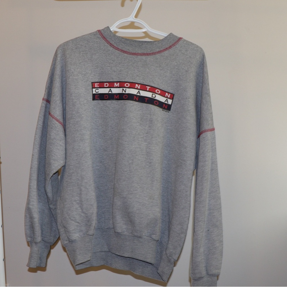 Edmonton Canada Gray Crew Neck Sweater